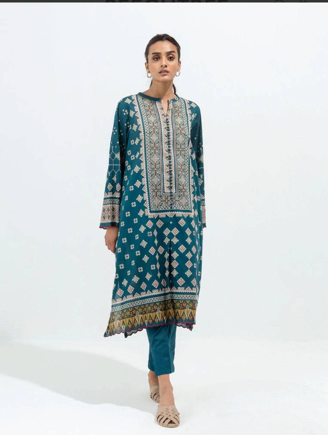 img_beechtree_lawn_22_awwal_boutique