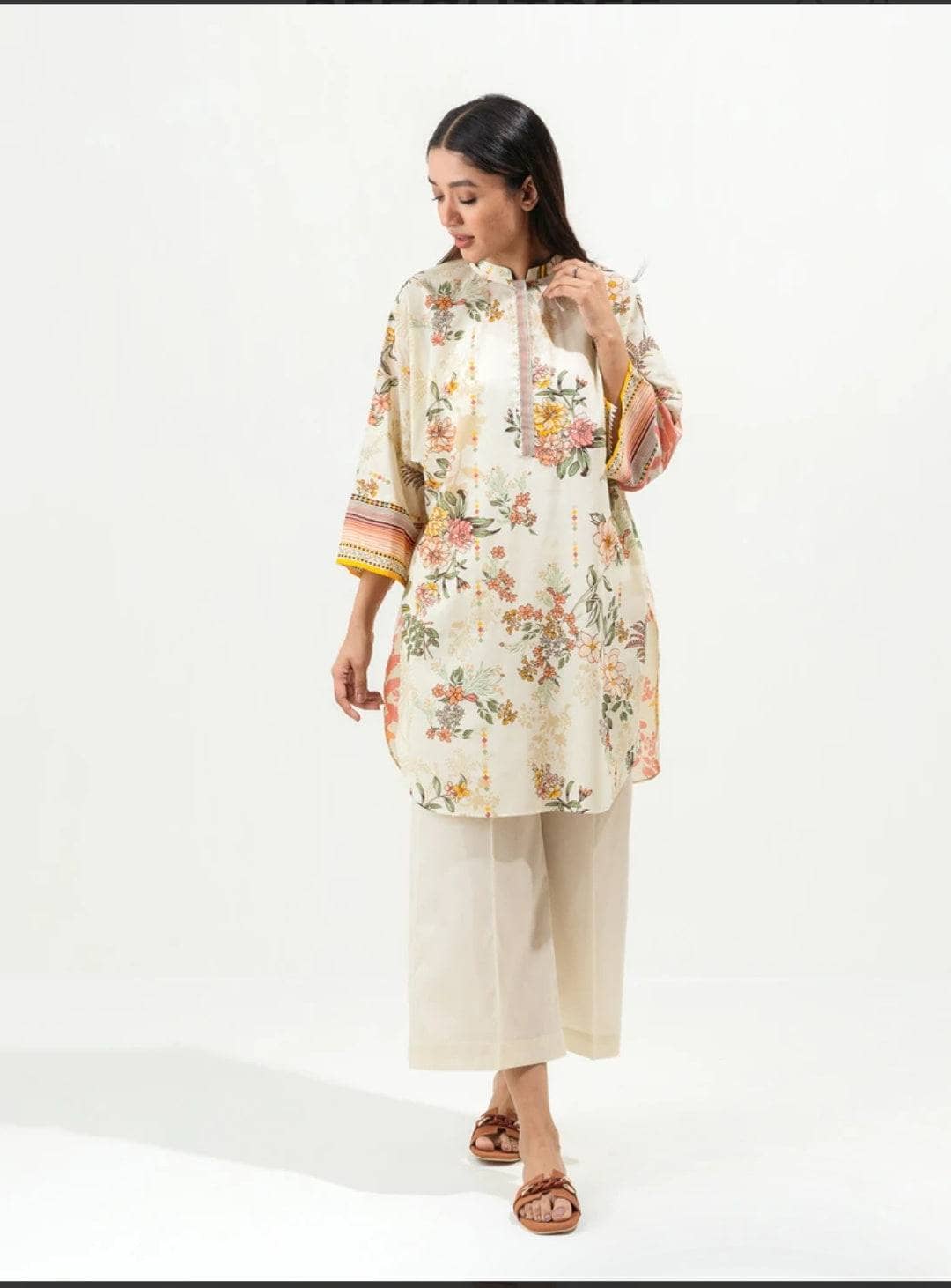 img_beechtree_lawn_22_awwal_boutique