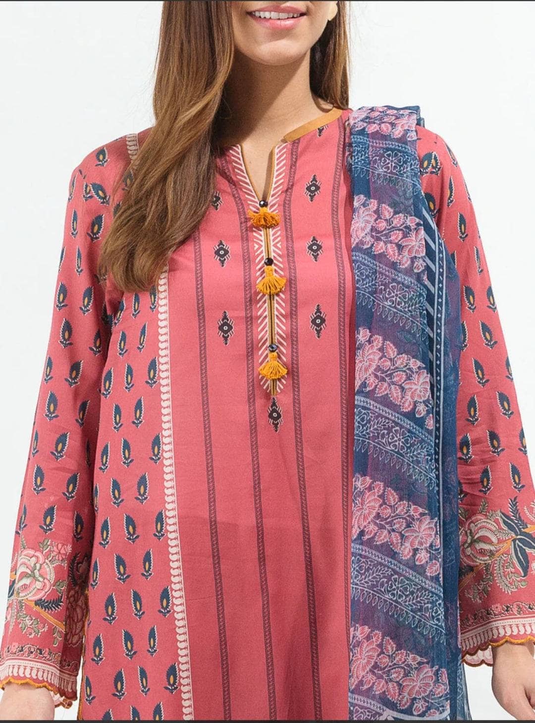 Img_beechtree_lawn_22_awwal_boutique