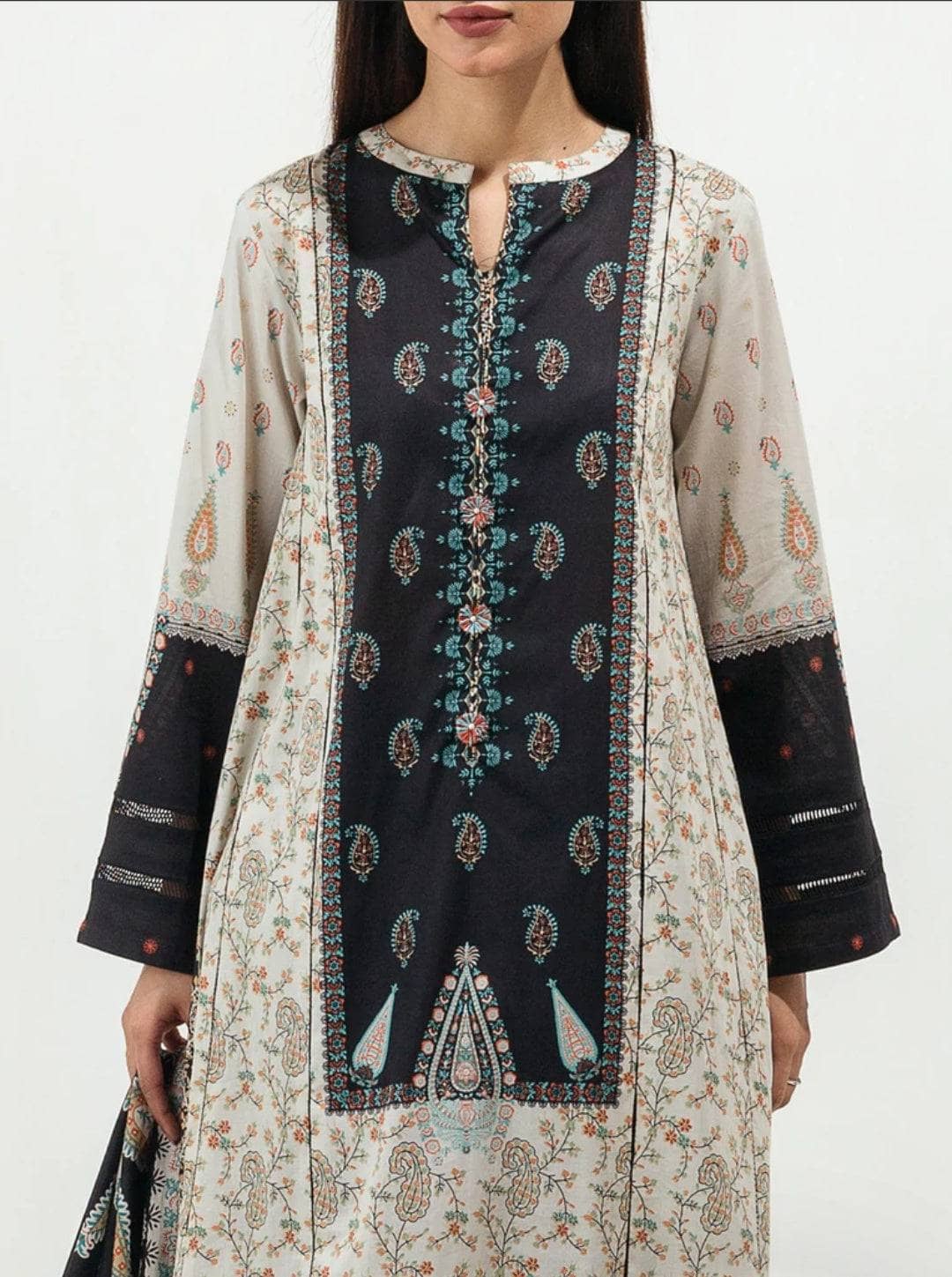 img_beechtree_lawn_22_awwal_boutique