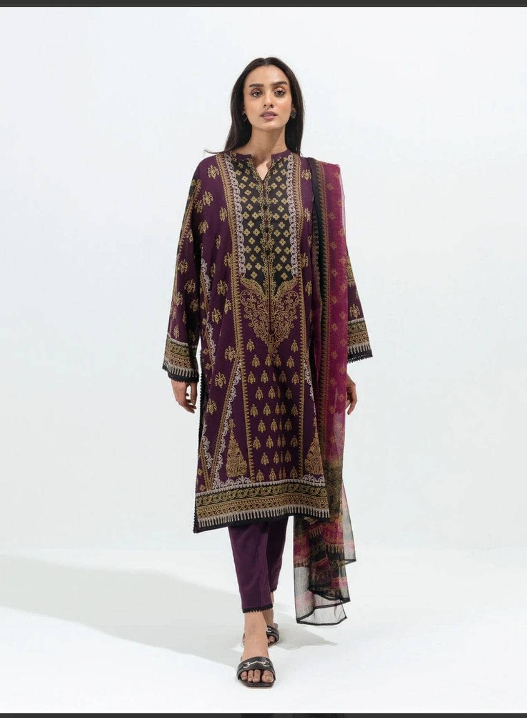 img_beechtree_lawn_22_awwal_boutique