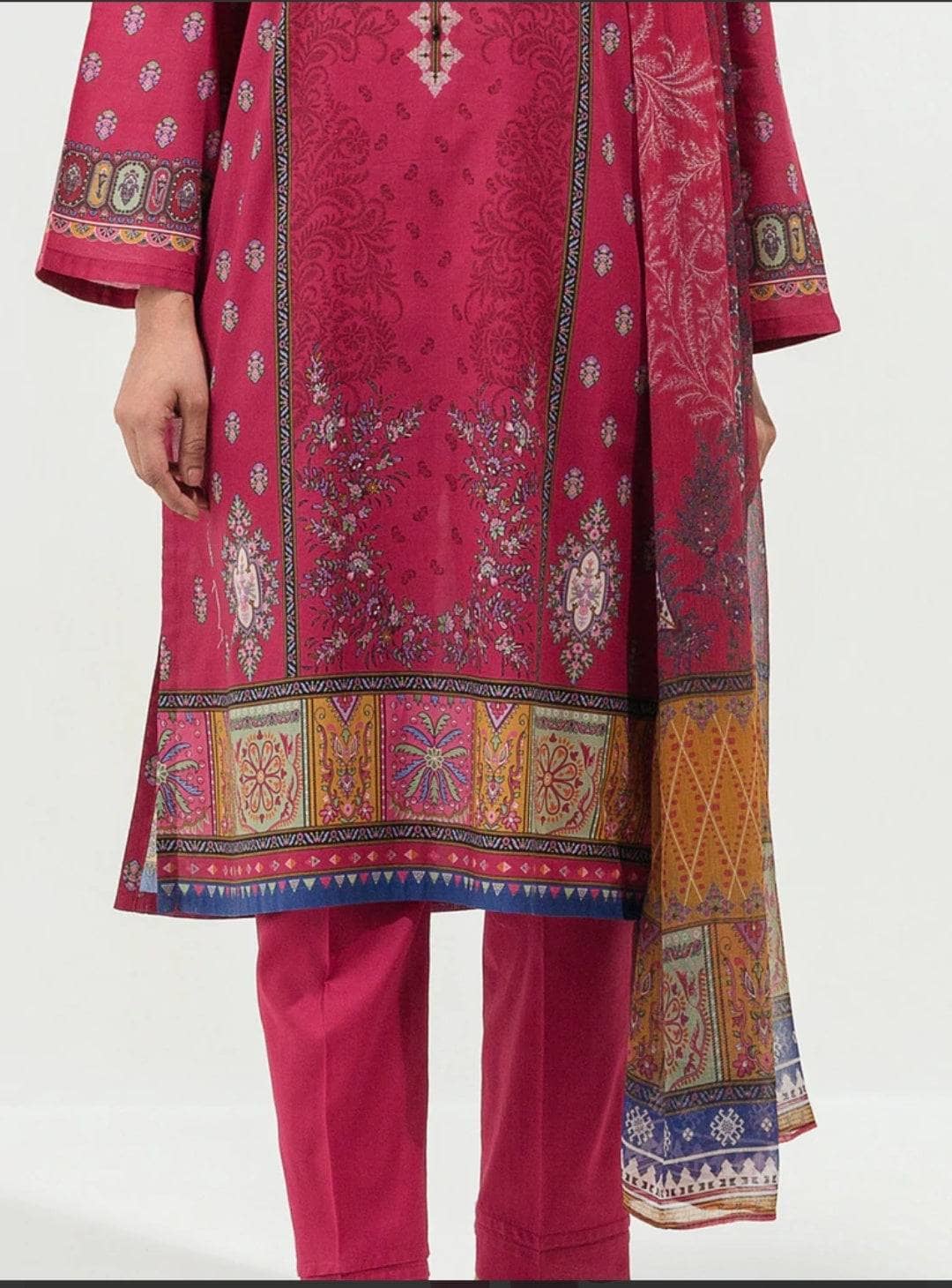 img_beechtree_lawn_22_awwal_boutique