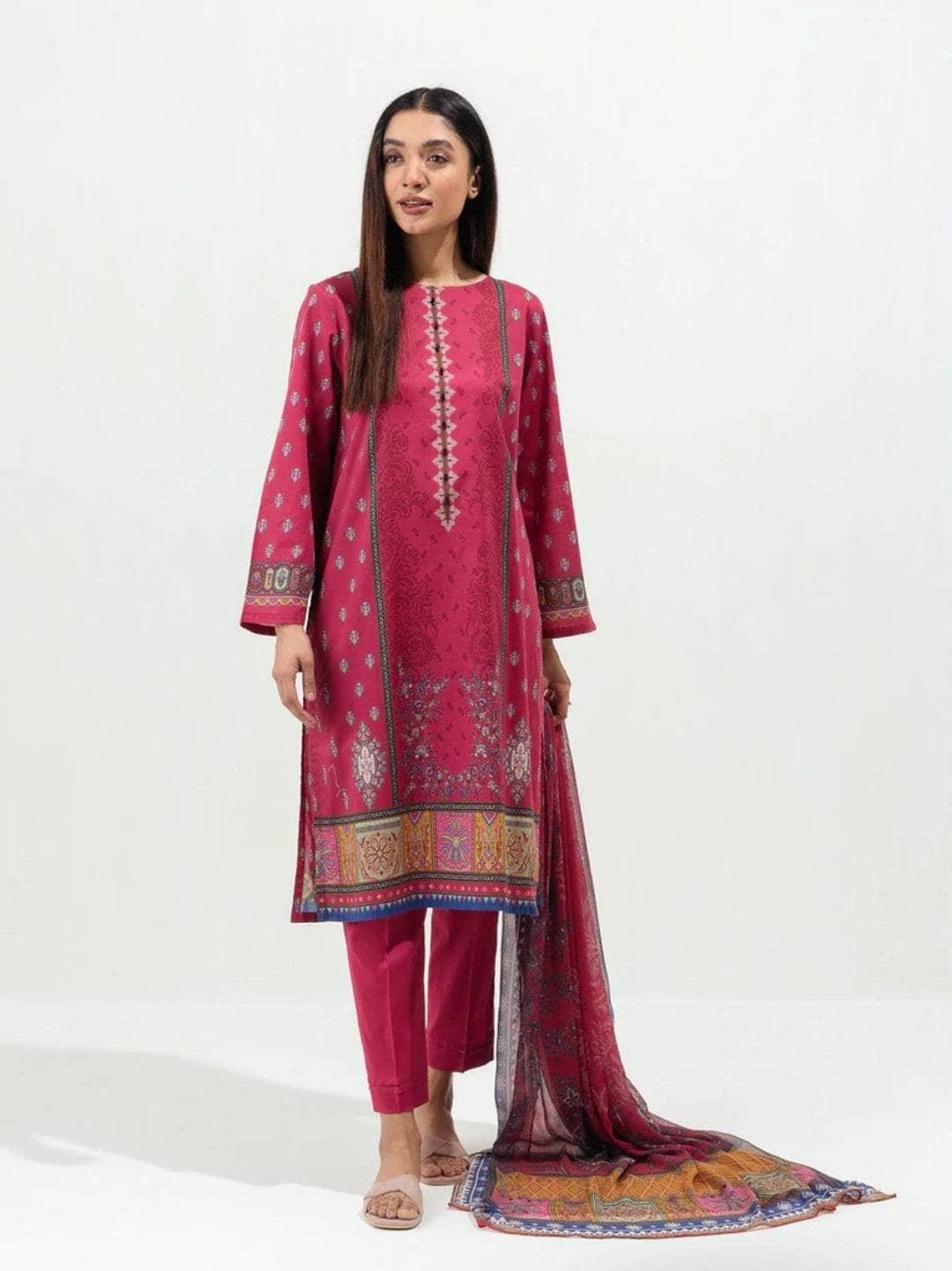 img_beechtree_lawn_22_awwal_boutique