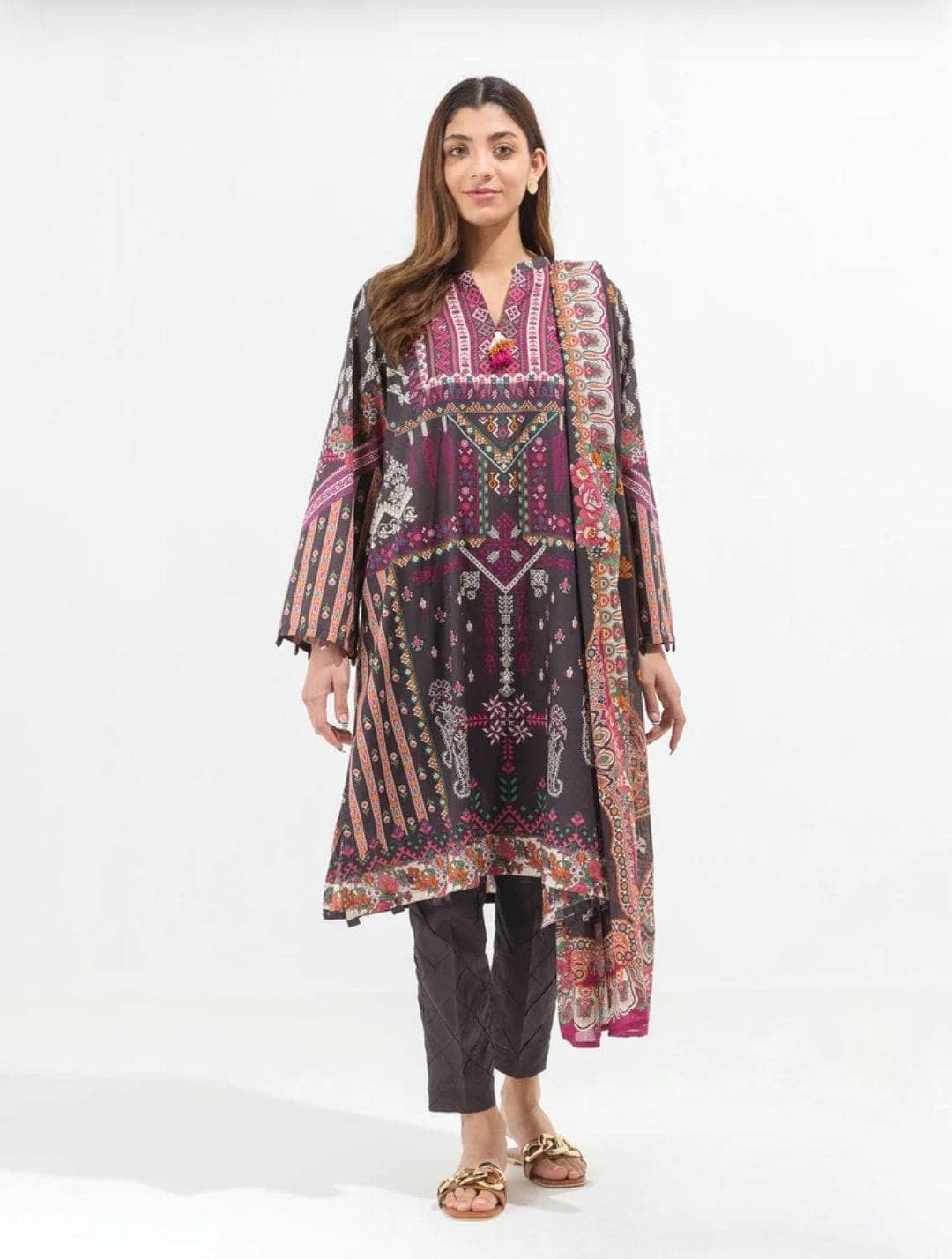 img_beechtree_lawn_22_awwal_boutique