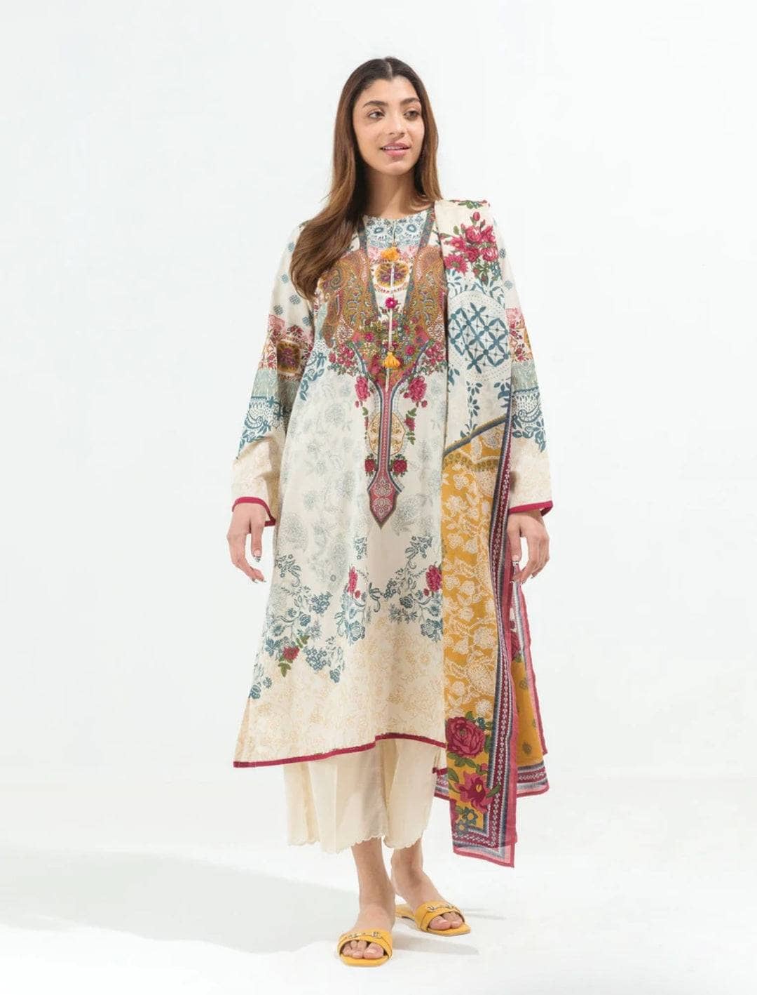 img_beechtree_lawn_22_awwal_boutique