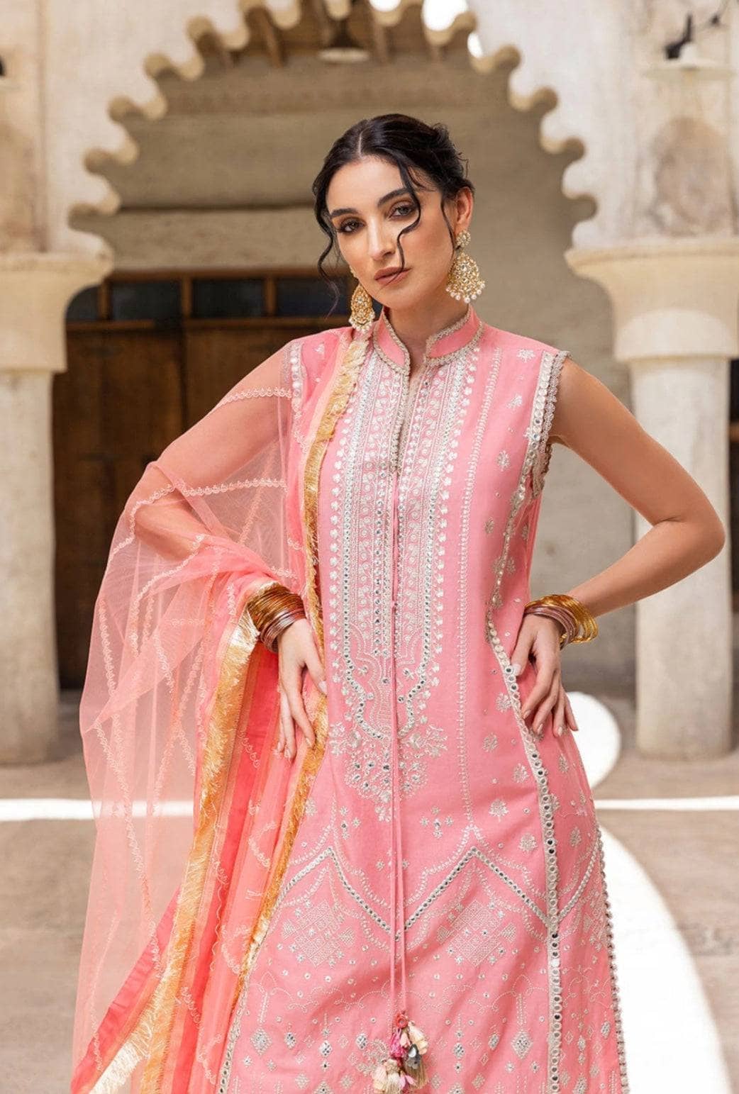 img_sobia_nazir_vital_lawn_22_awwal_boutique