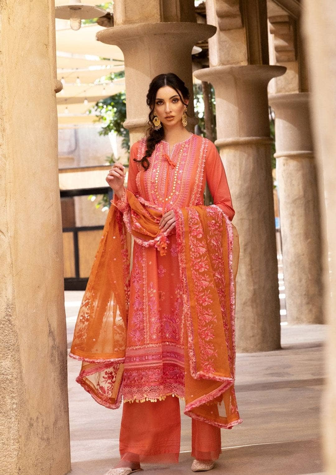 img_sobia_nazir_vital_lawn_22_awwal_boutique