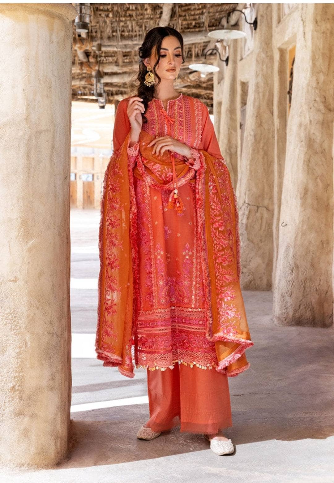 img_sobia_nazir_vital_lawn_22_awwal_boutique