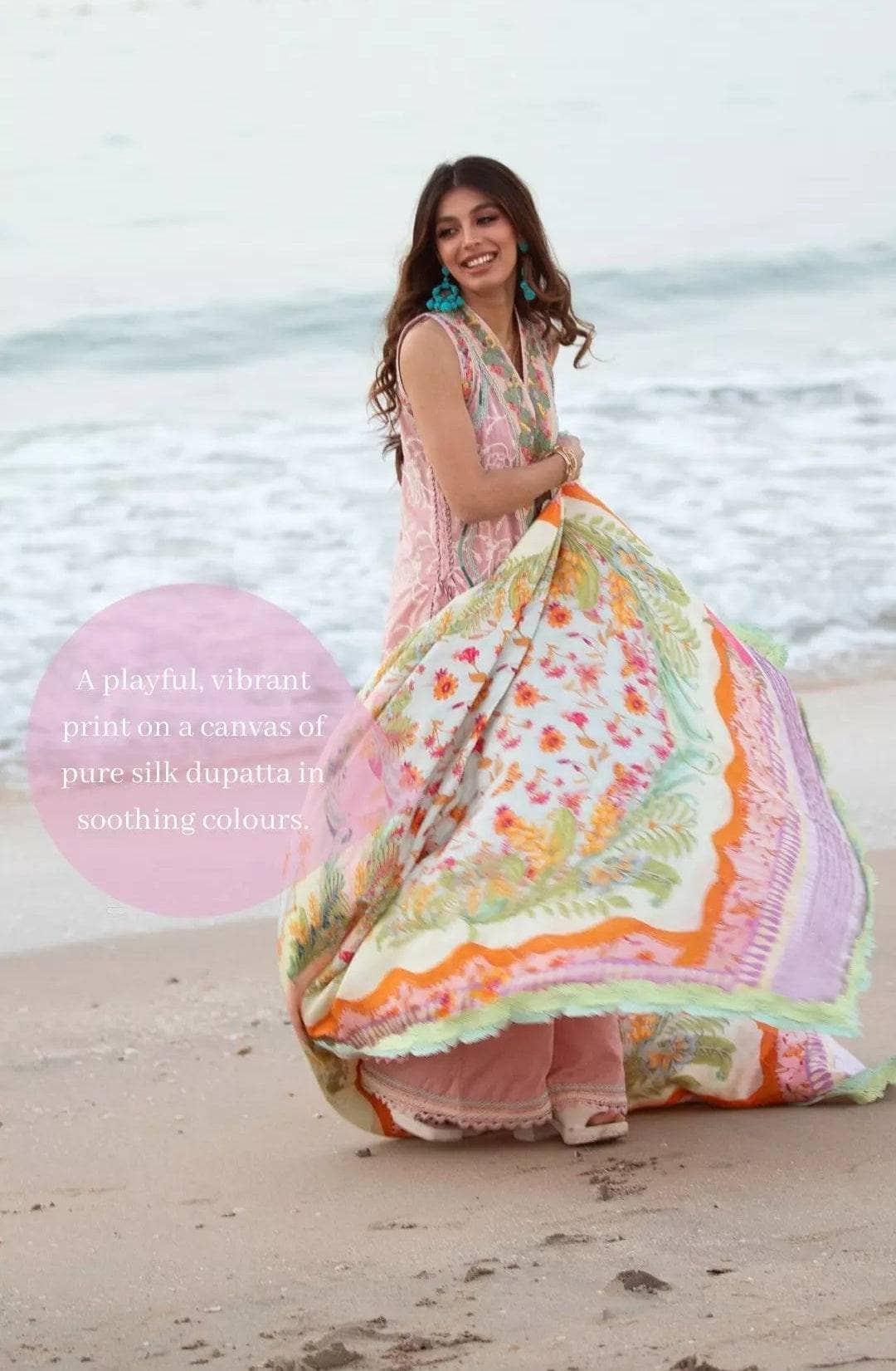 img_farah_talib_aziz_lawn_22_awwal_boutique