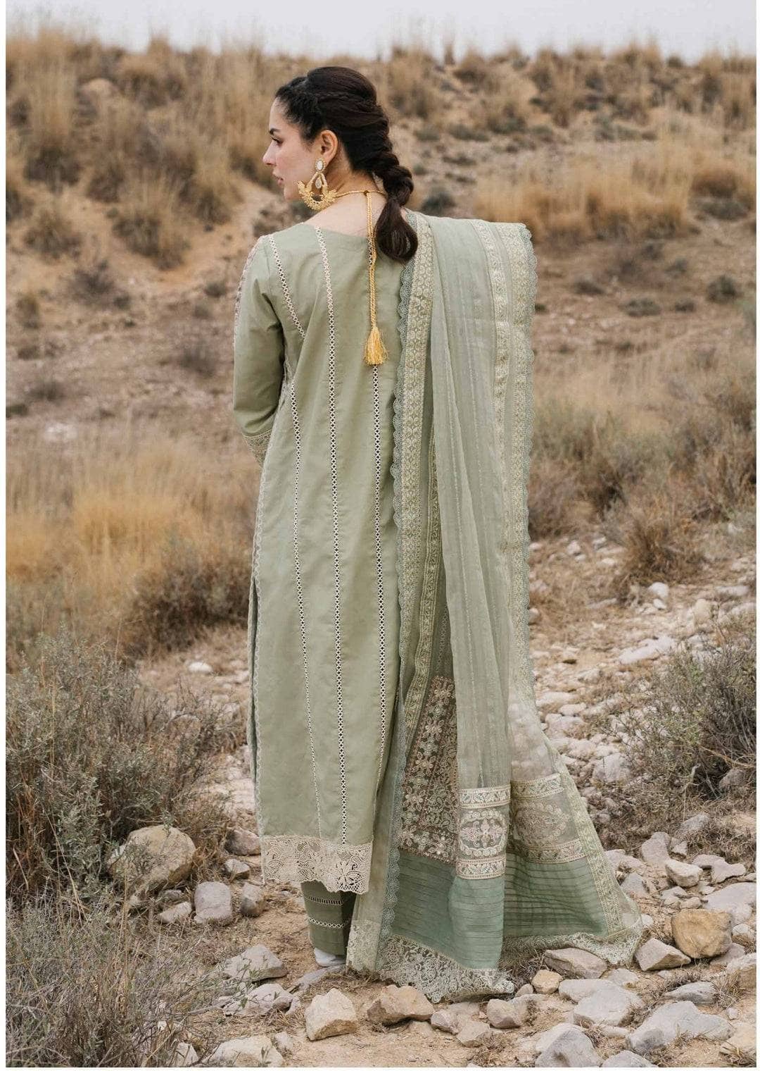 img_qalmakar_luxury_lawn_22_awwal_boutique