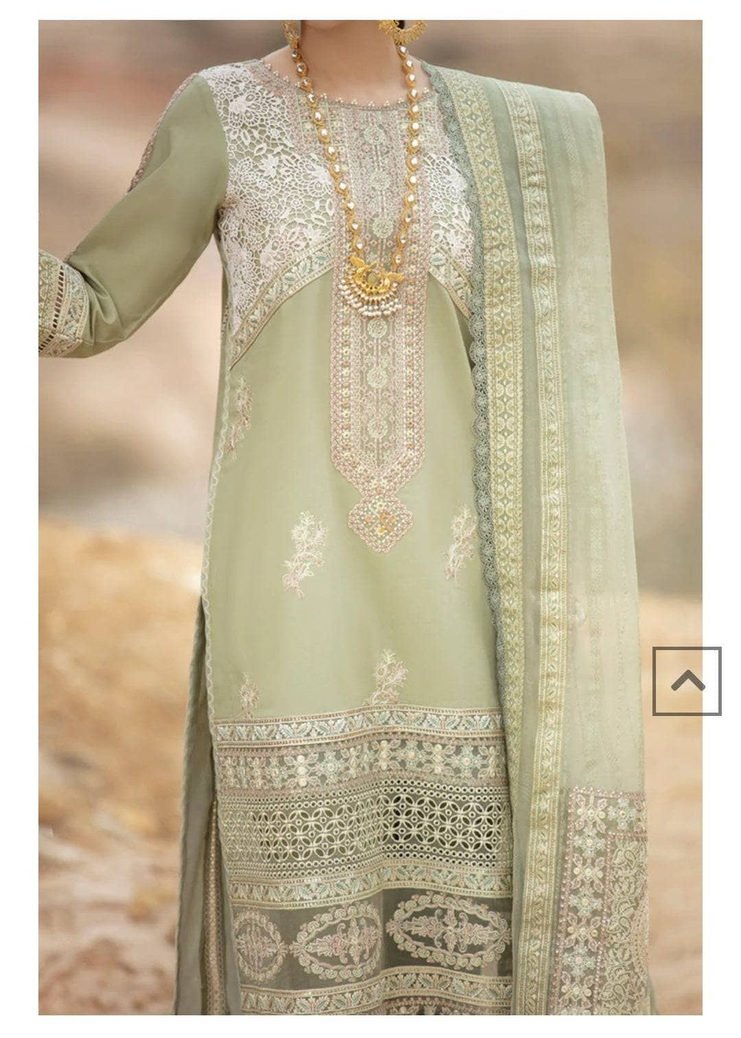 img_qalmakar_luxury_lawn_22_awwal_boutique