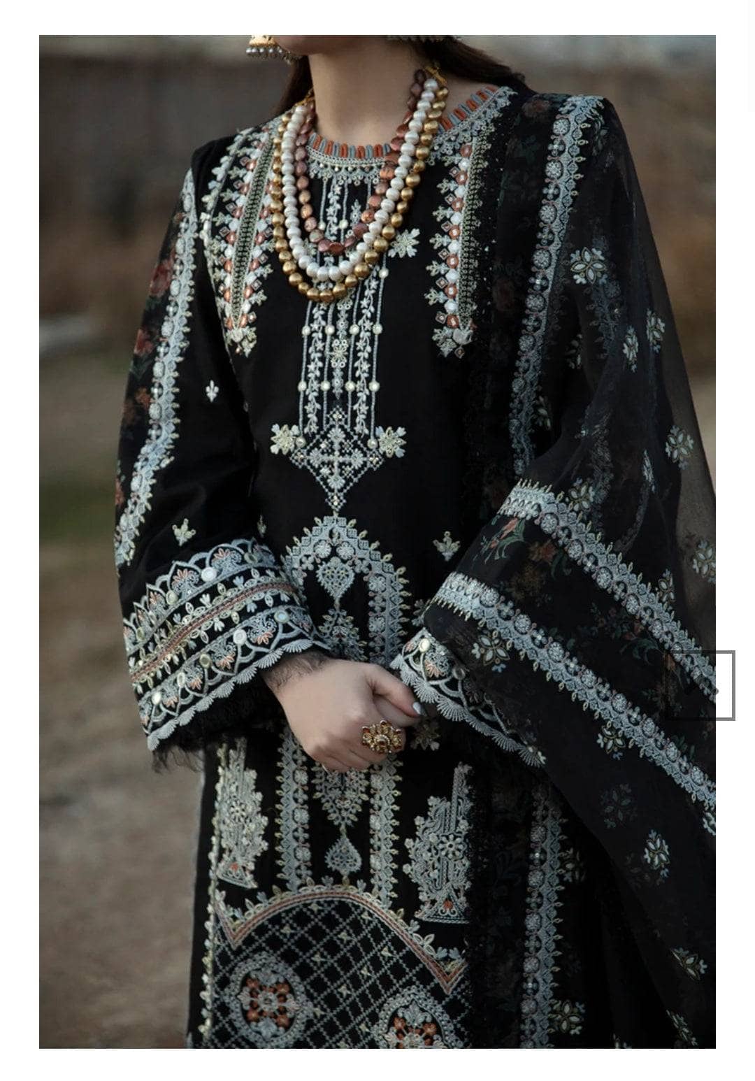 Restocked/Qalamkar Luxury Lawn 22/Eira/SS 11