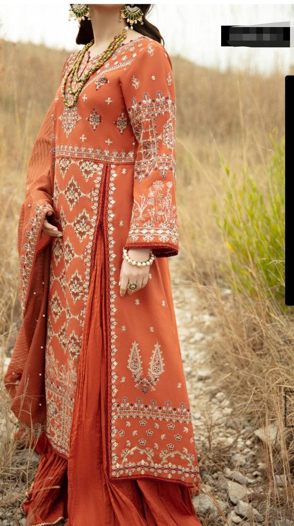 img_qalmakar_luxury_lawn_22_awwal_boutique