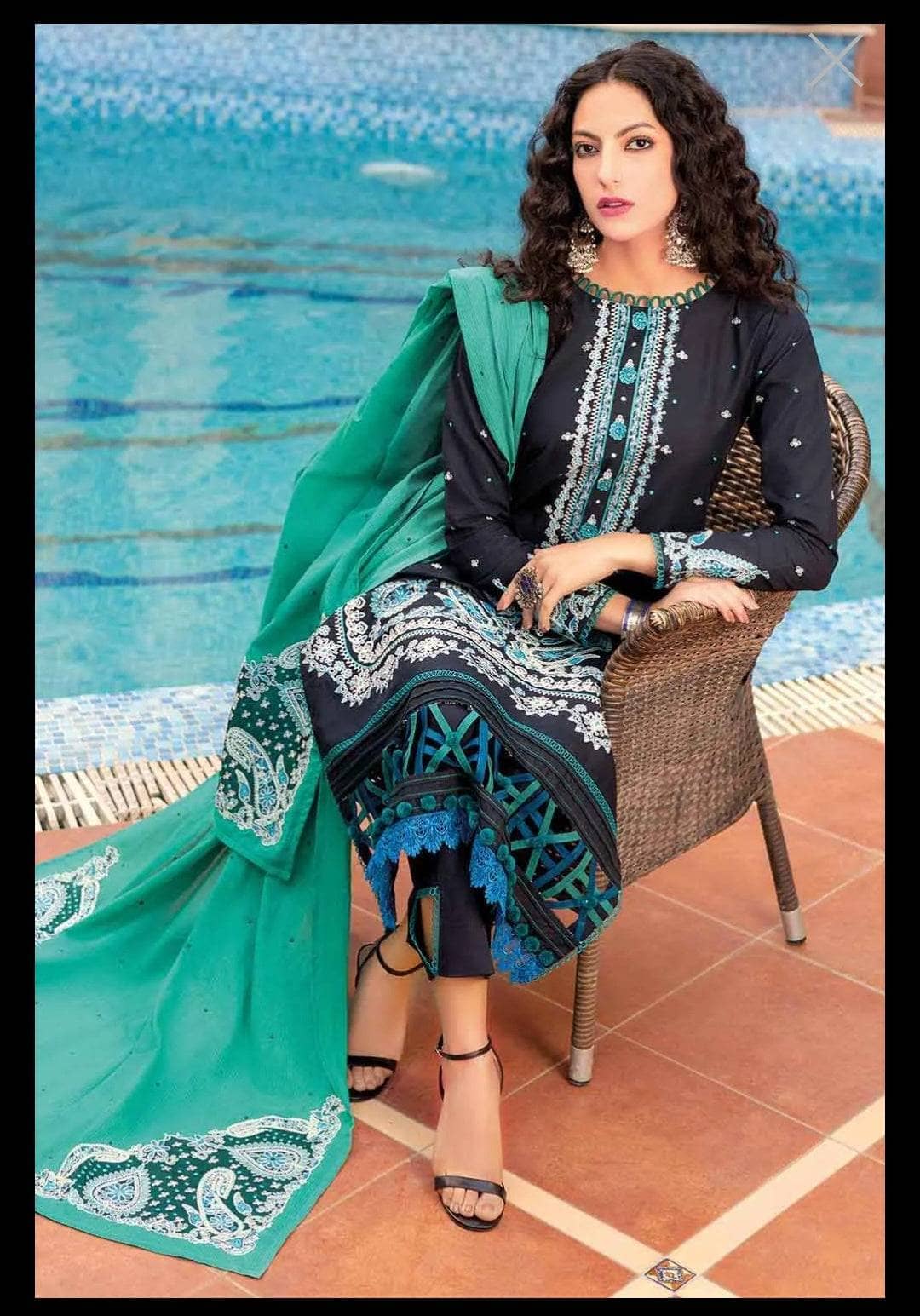 img_gul_ahmed_lawn_2022_awwal_boutique