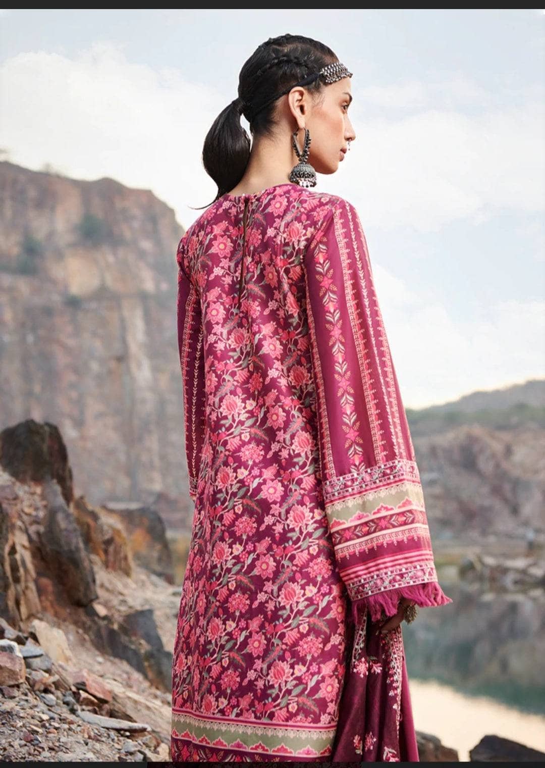 img_printkari_lawn_22_awwal_boutique