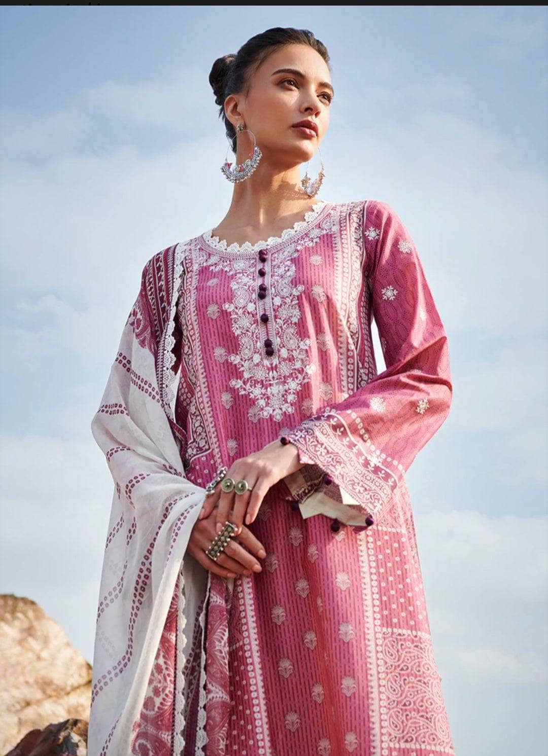 img_printkari_lawn_22_awwal_boutique