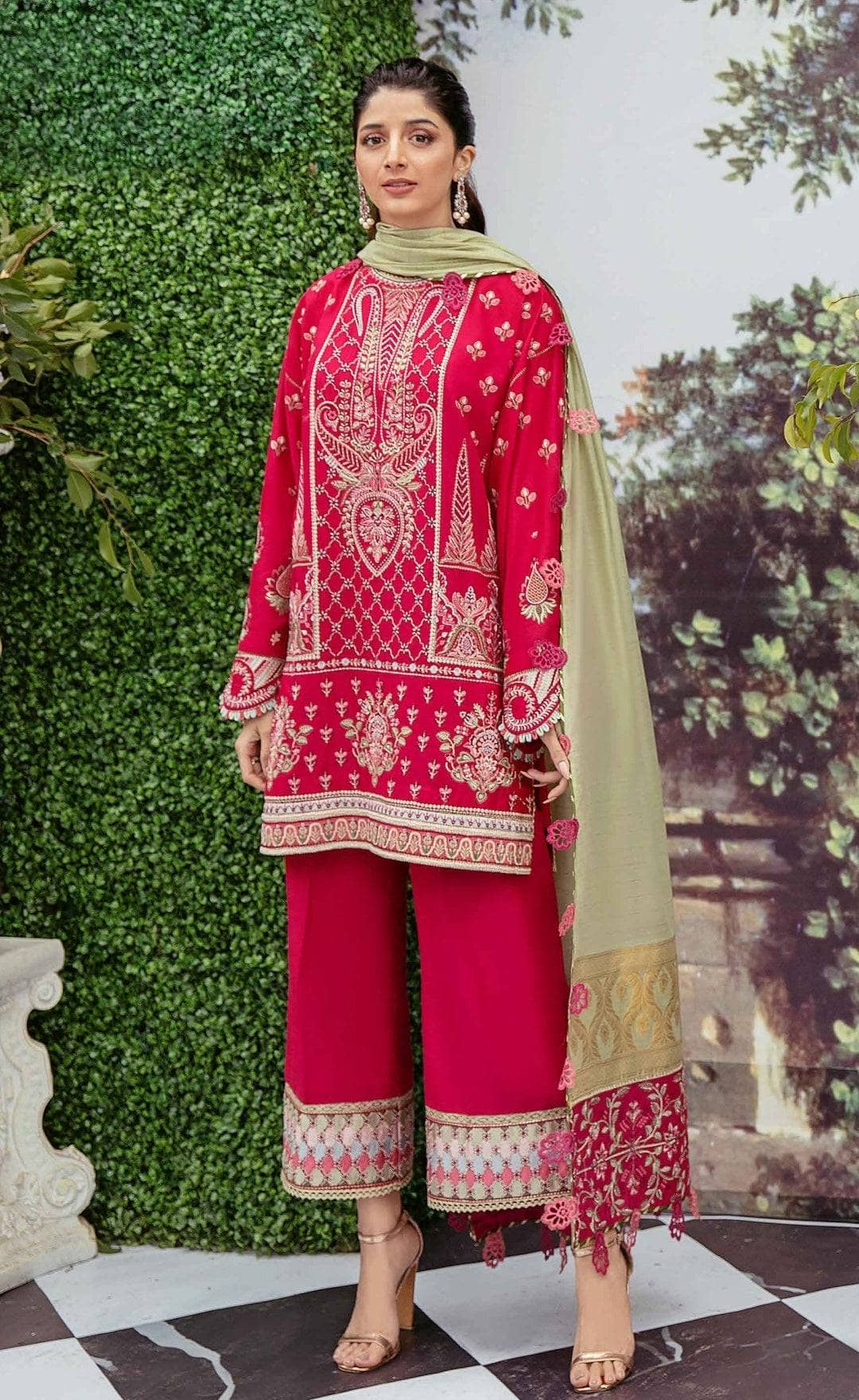 img_afrozeh_lawn_awwal_boutique