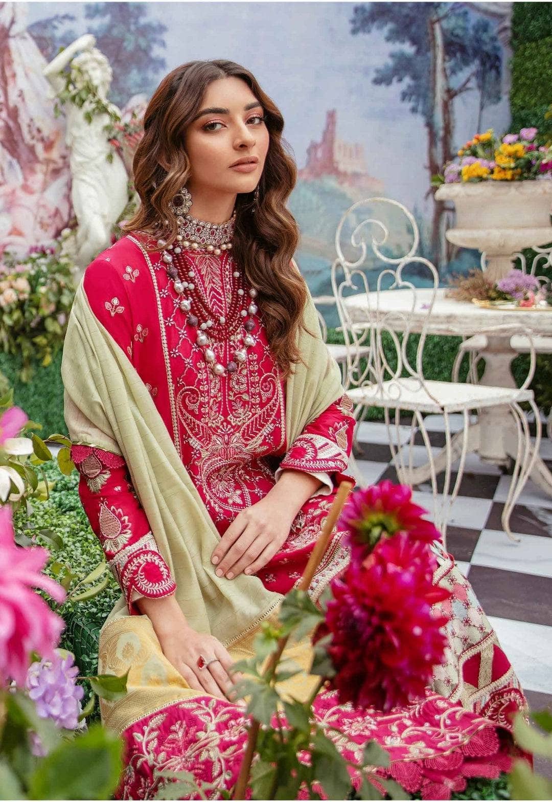 img_afrozeh_lawn_awwal_boutique