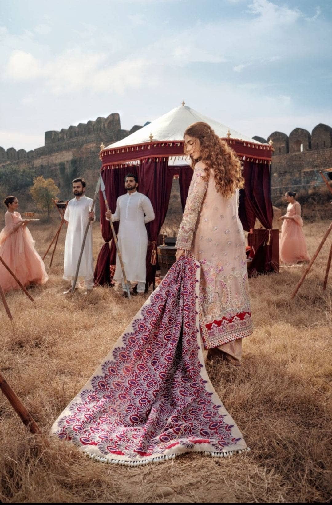 img_sana_safinaz_wedding_awwal_boutique