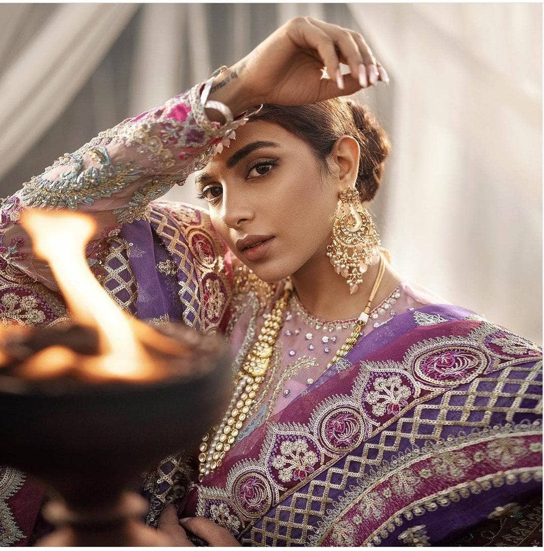 img_maryam_hussain_wedding_awwal_boutique