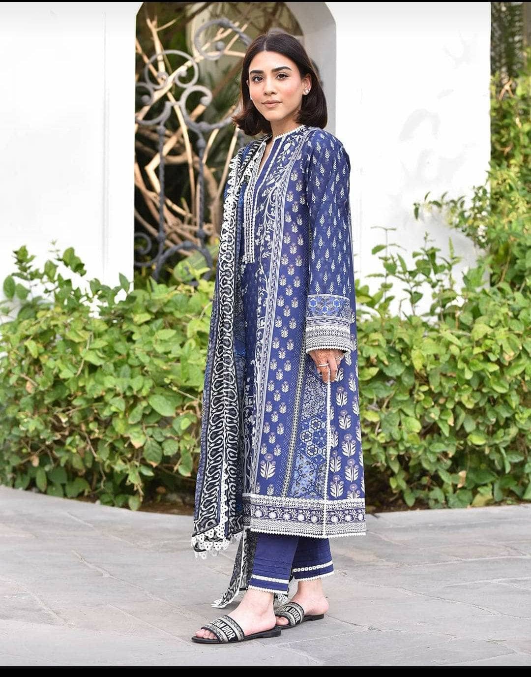 img_printkari_lawn_22_awwal_boutique