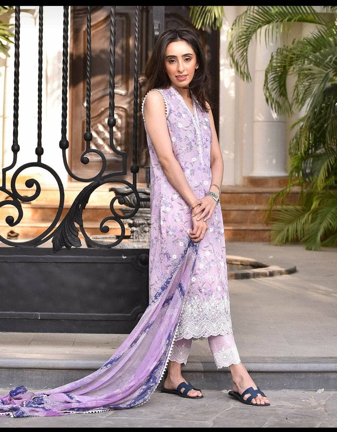 img_printkari_lawn_22_awwal_boutique