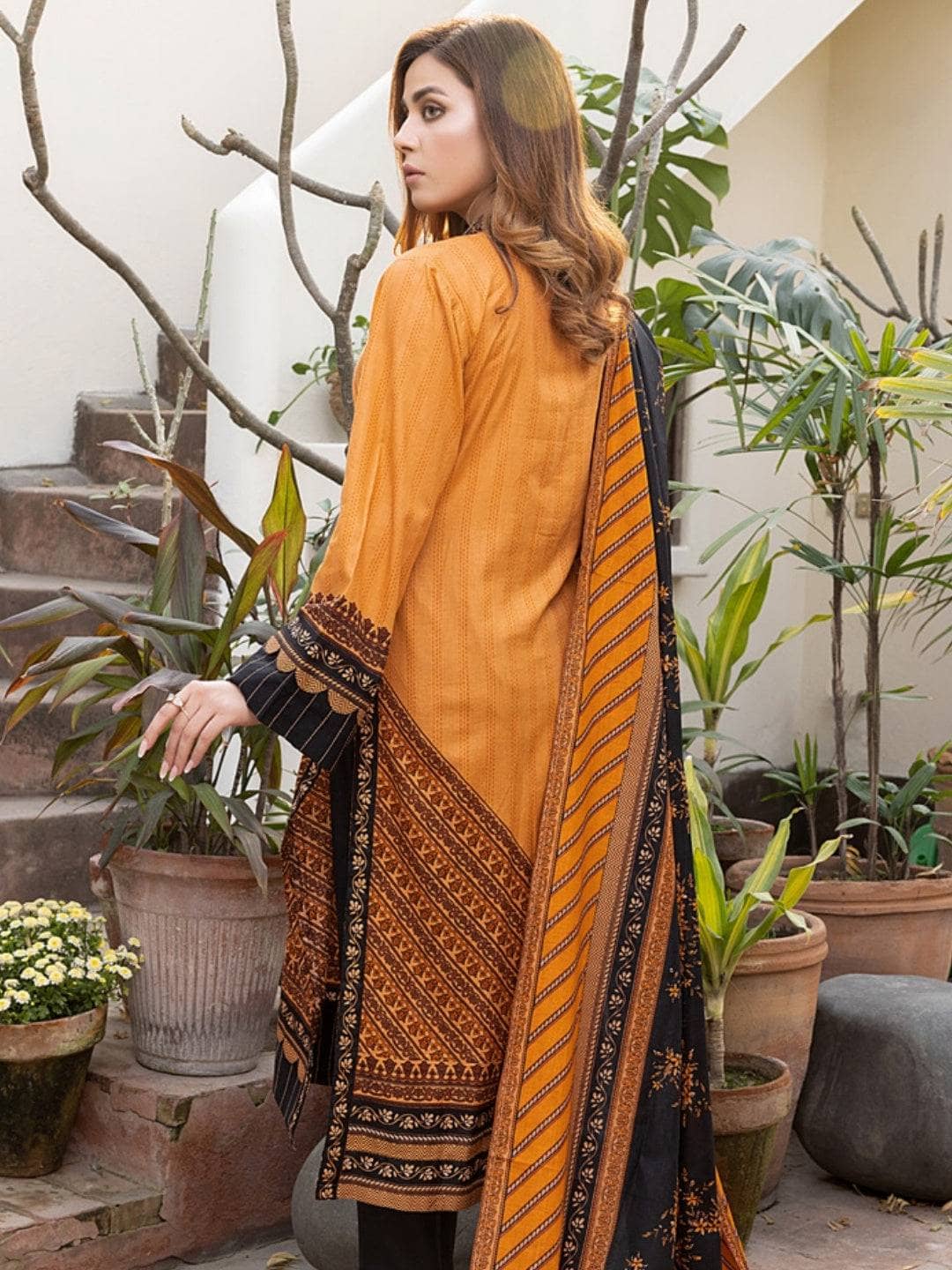 img_iram_misha_daily_wear_lawn_22_awwal_boutique