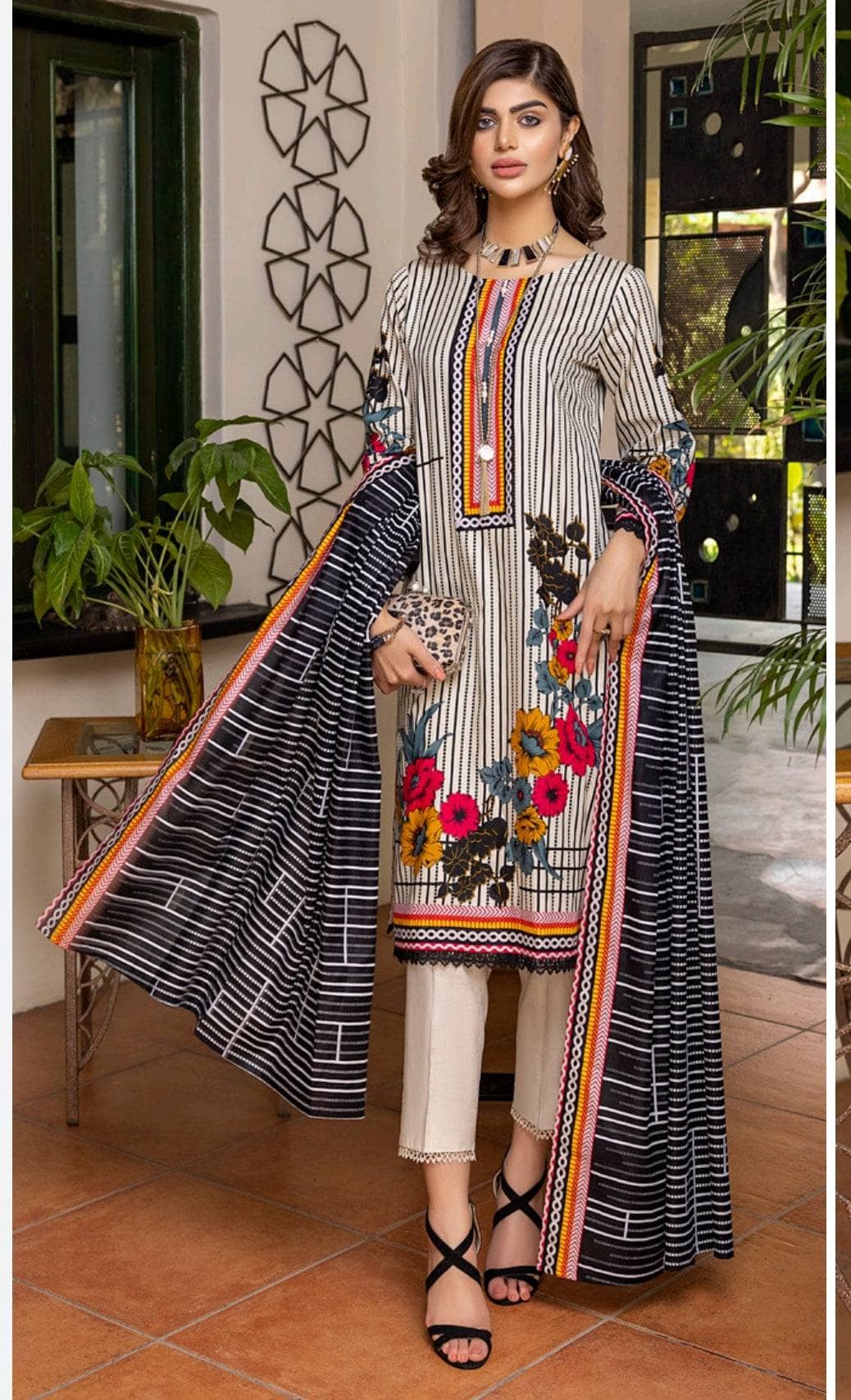 img_iram_misha_daily_wear_lawn_22_awwal_boutique