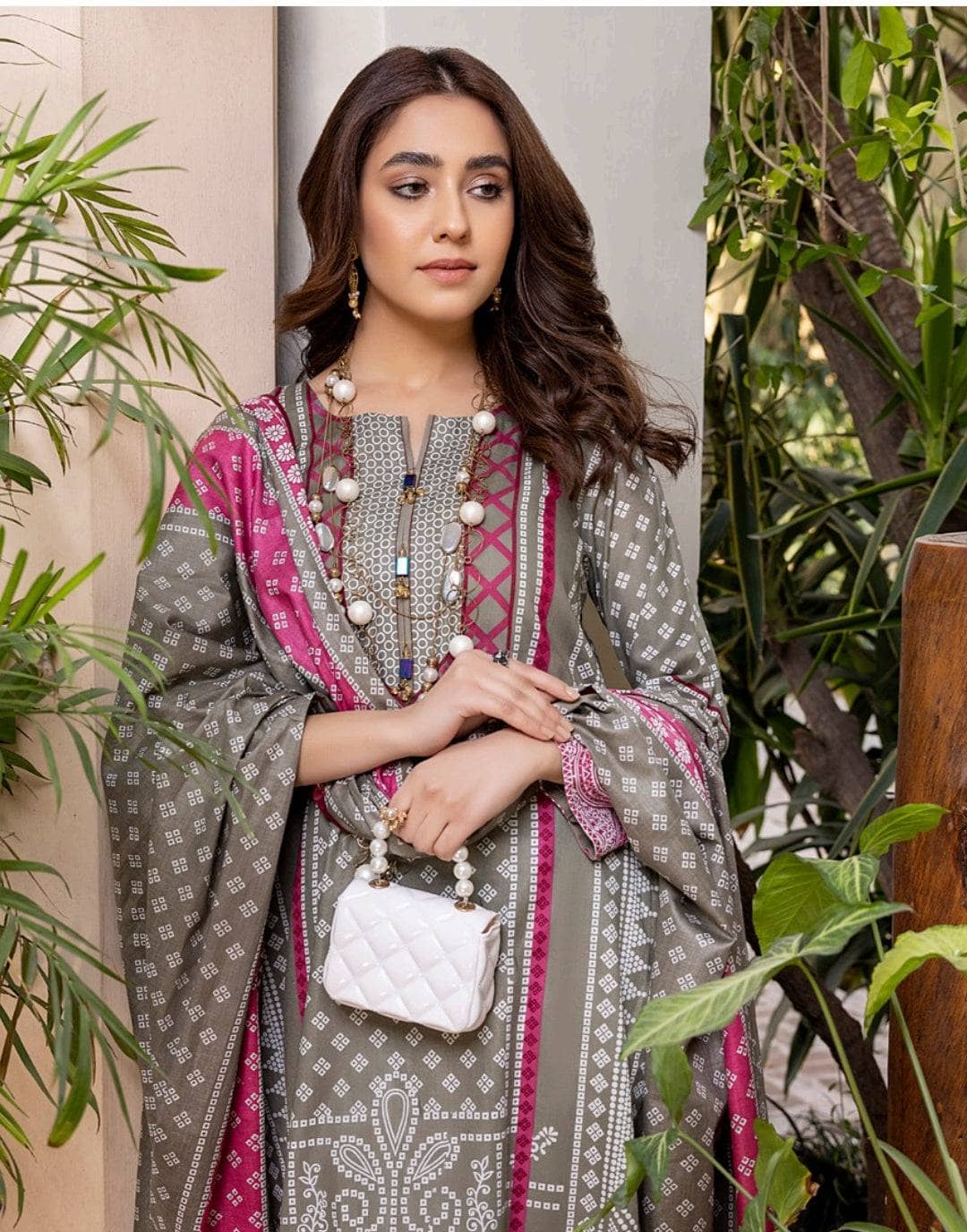 img_iram_misha_daily_wear_lawn_22_awwal_boutique