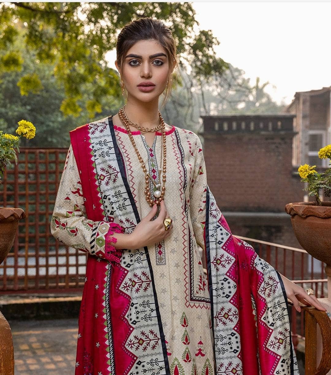 img_iram_misha_daily_wear_lawn_22_awwal_boutique