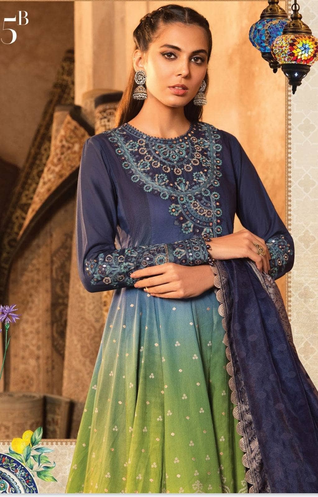 img_maria_b_lawn_22_awwal_boutique