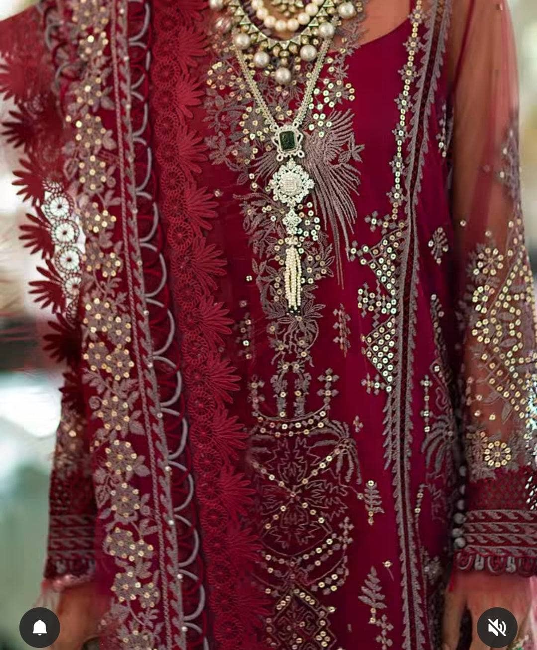 img_sana_safinaz_luxury_lawn_22_awwal_boutique