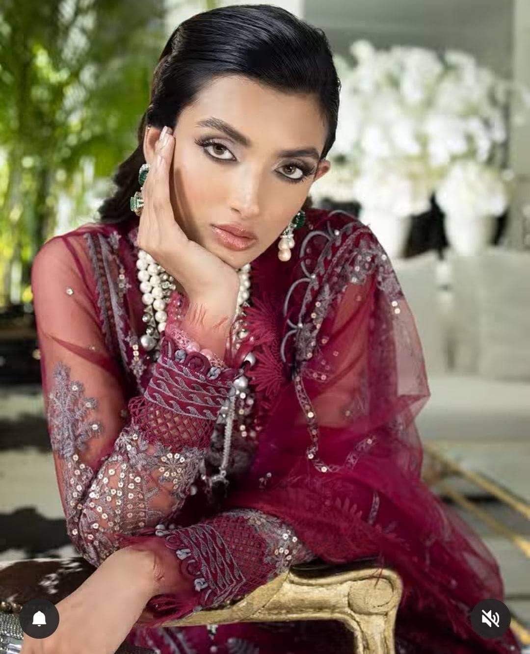 img_sana_safinaz_luxury_lawn_22_awwal_boutique