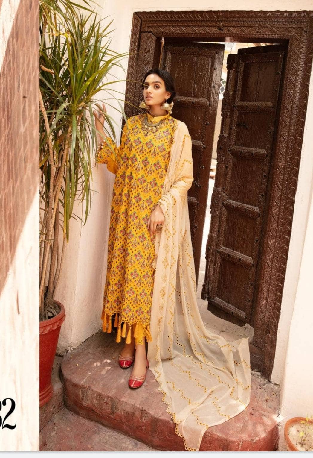 img_anchal_by_khoobsurat_lawn_22_awwal_boutique