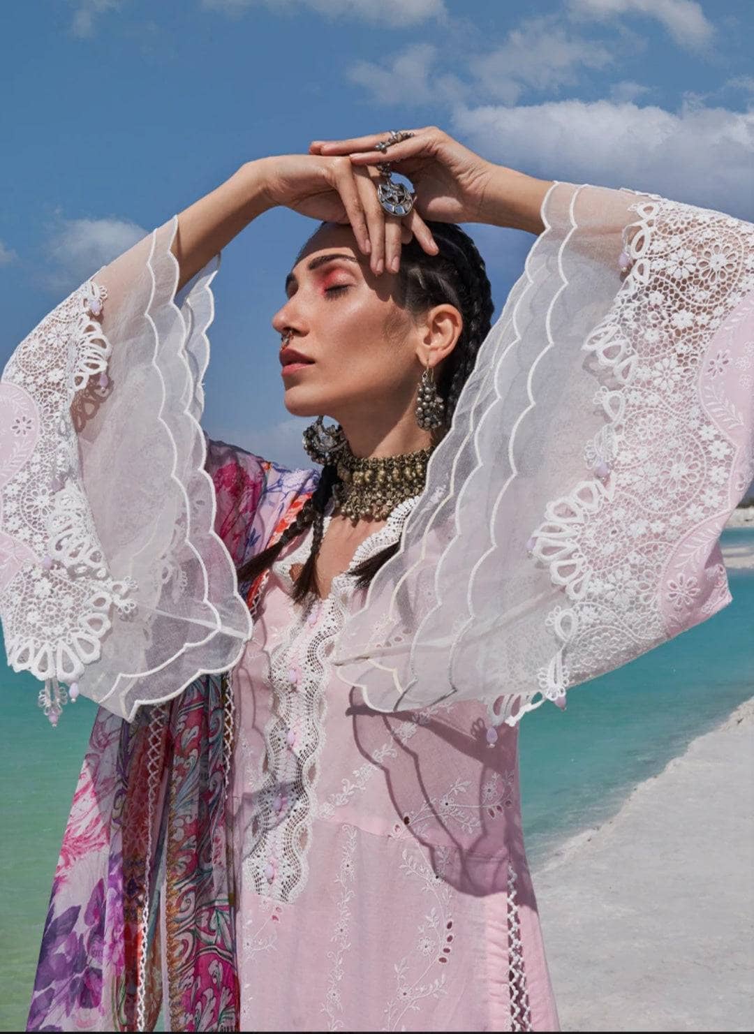 img_lawnkari_lawn_22_awwal_boutique