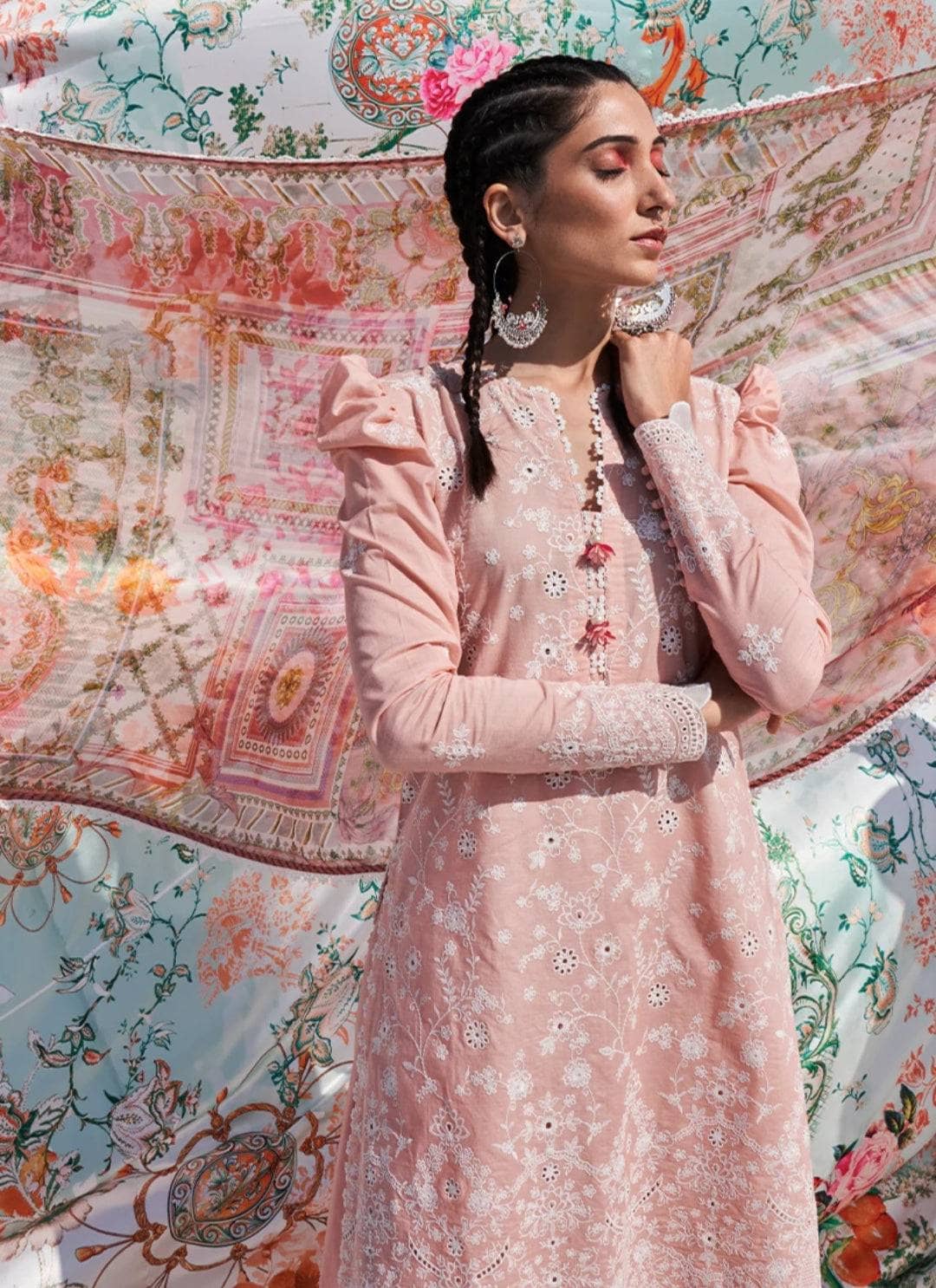 img_lawnkari_lawn_22_awwal_boutique