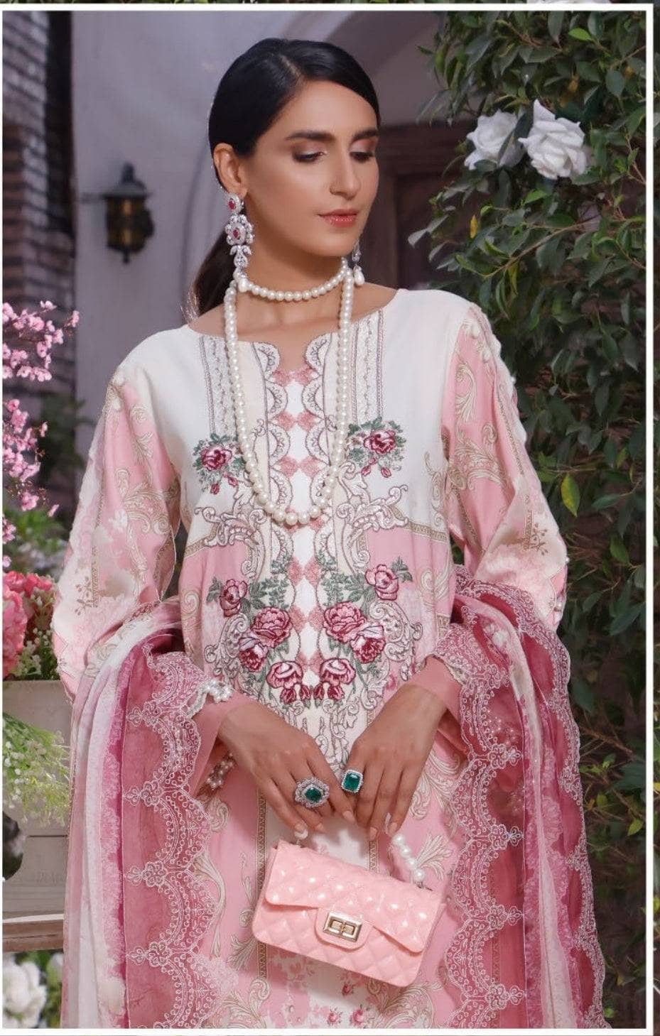 img_jade_lawn_22_awwal_boutique