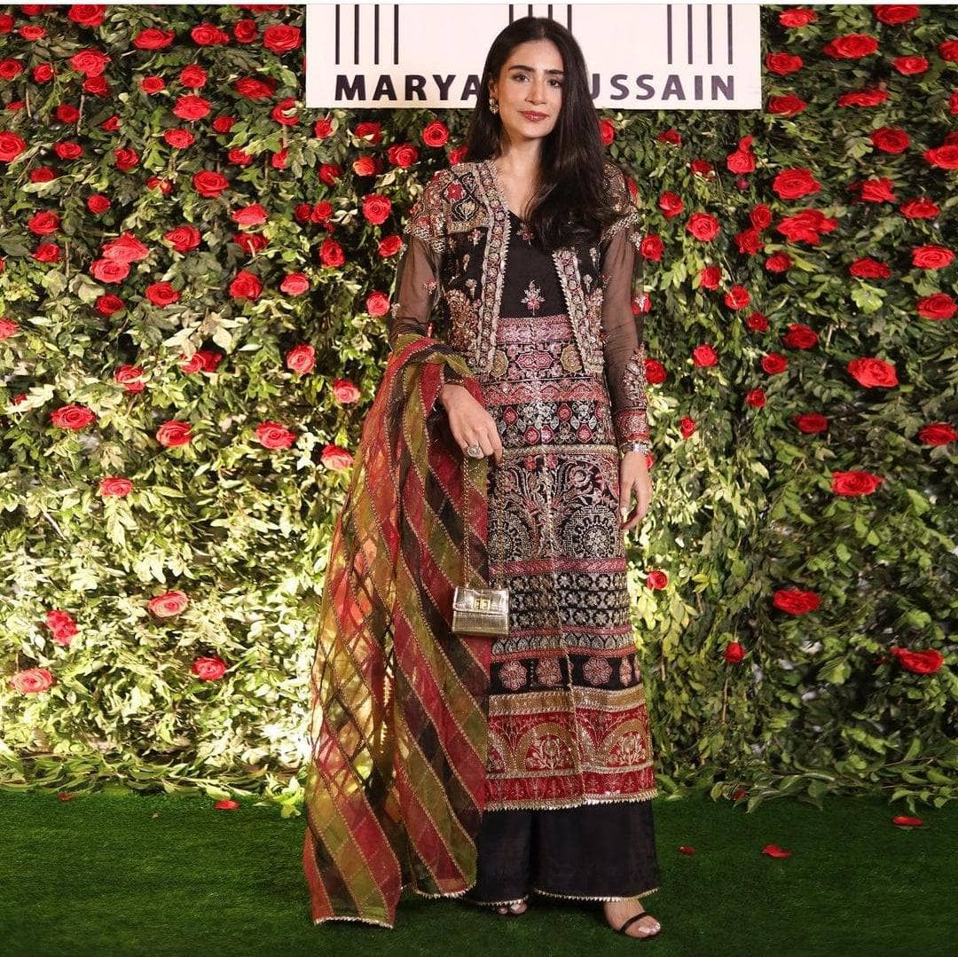 img_spotted_in_maryam_hussain_awwal_boutique