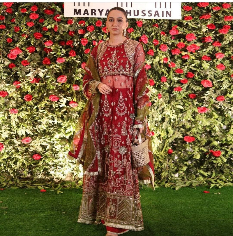 img_spotted_in_maryam_hussain_wedding_awwal_boutique