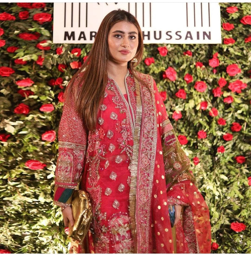 img_spotted_in_maryam_hussain_wedding_awwal_boutique