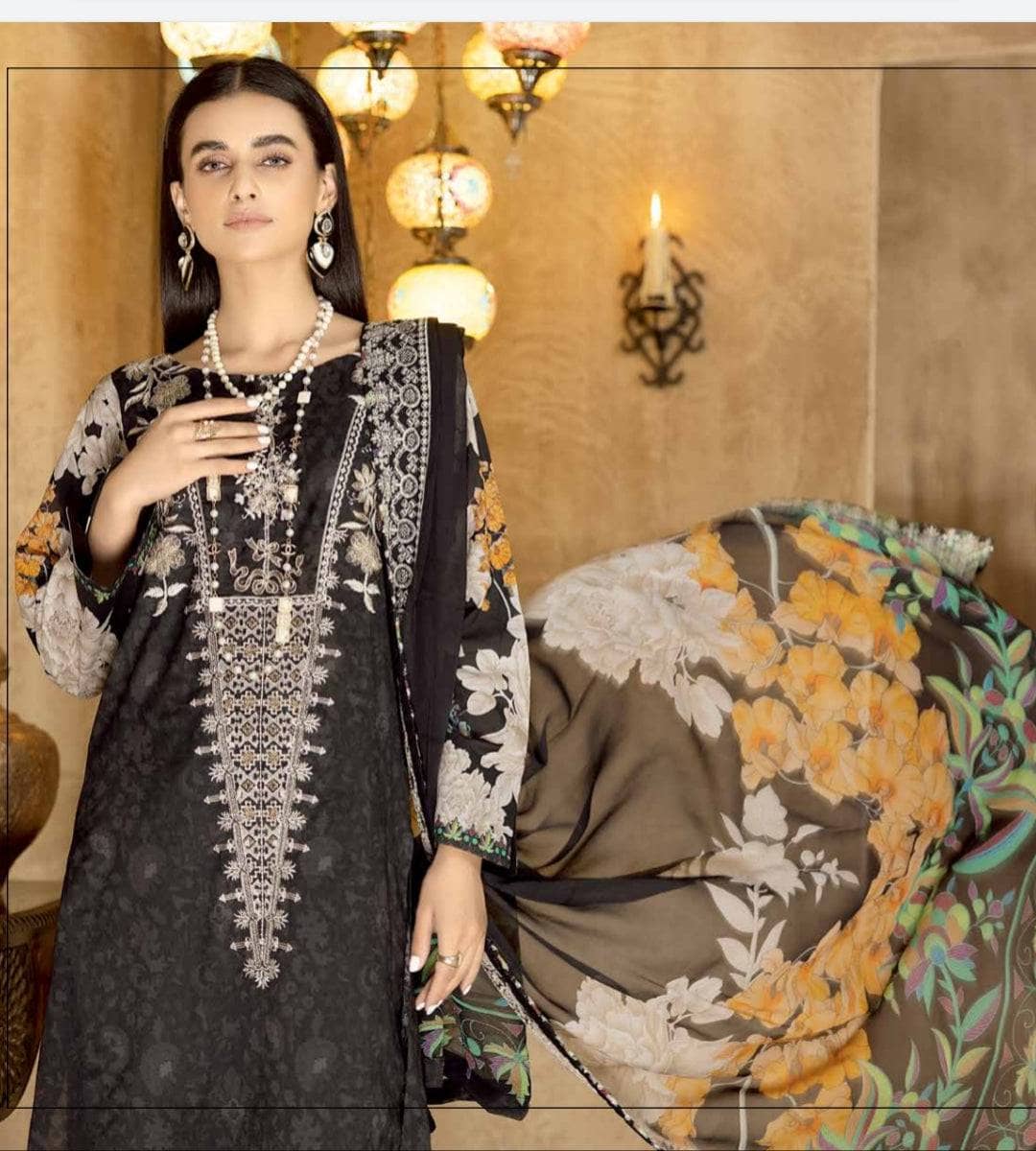 Img_charizma_aniiq_lawn_22_awwal_boutique