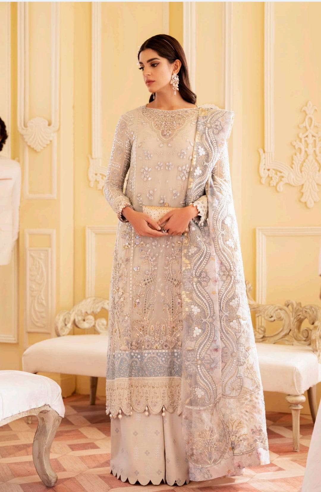 img_nureh_secret_garden_royal_palace_awwal_boutique