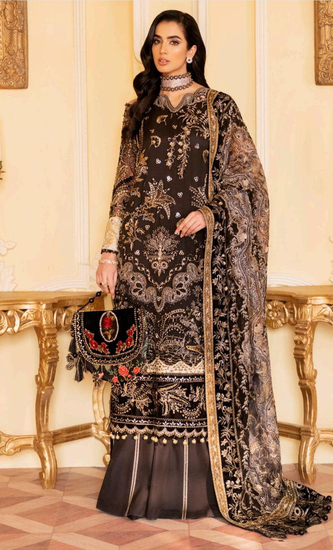 img_nureh_secret_garden_royal_palace_awwal_boutique