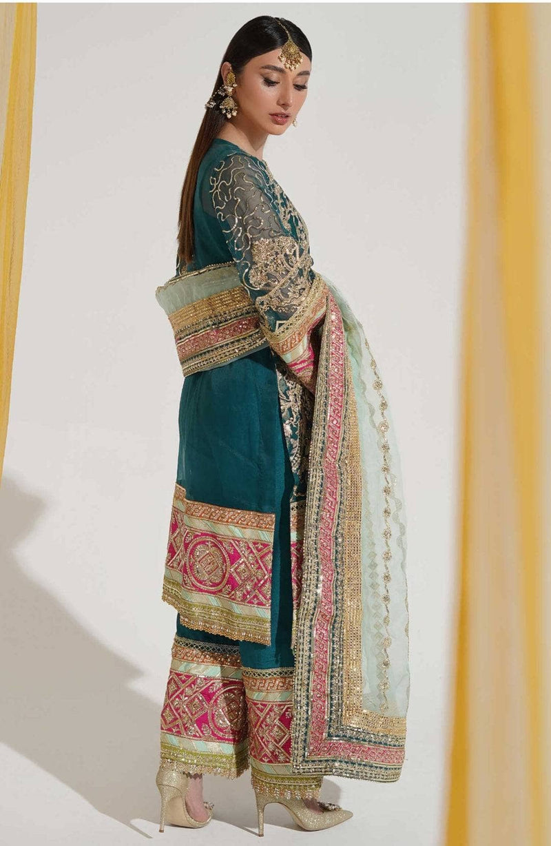 img_maryum_n_maria_freesia_awwal_boutique