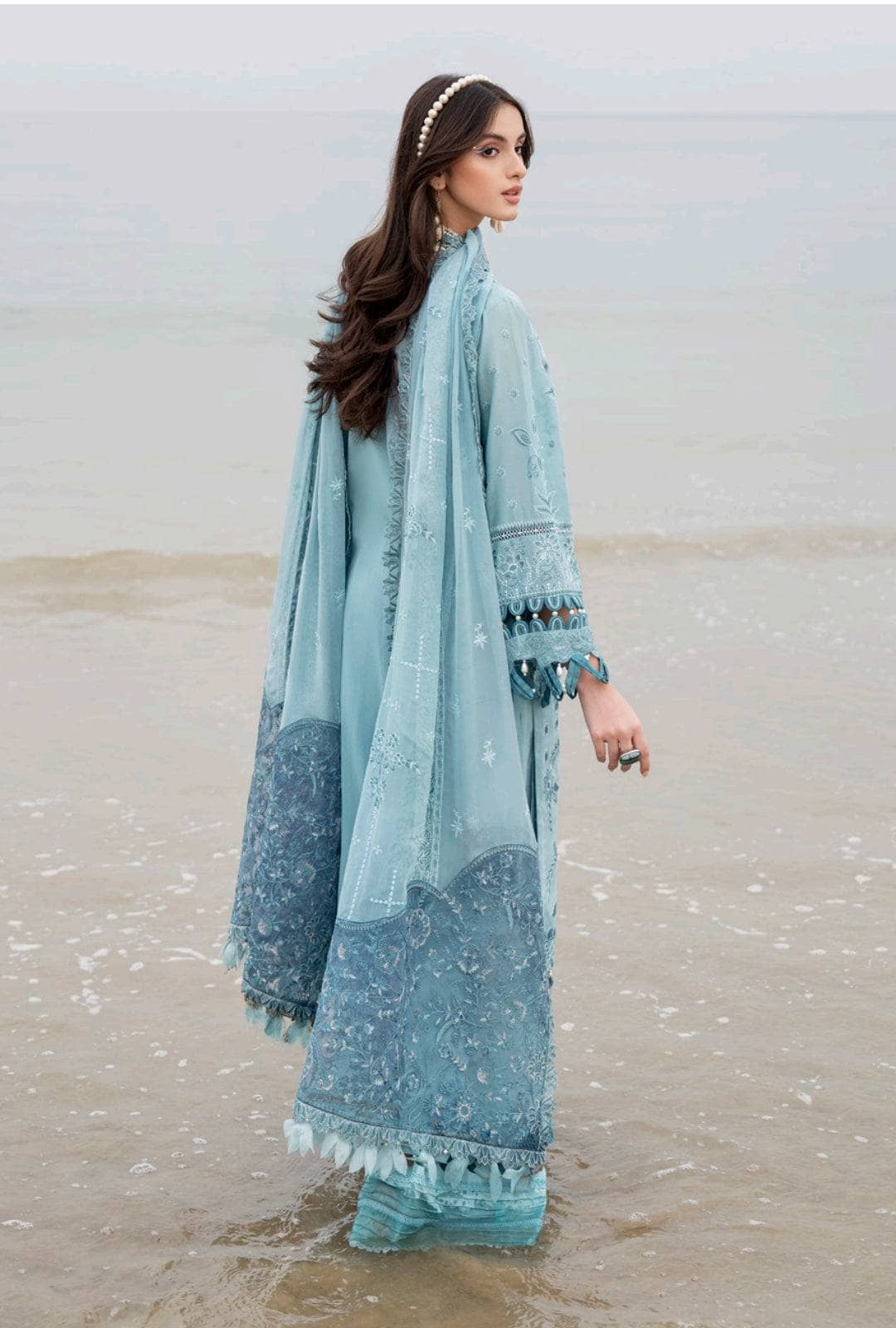 img_nureh_swiss_Voil_awwal_boutique