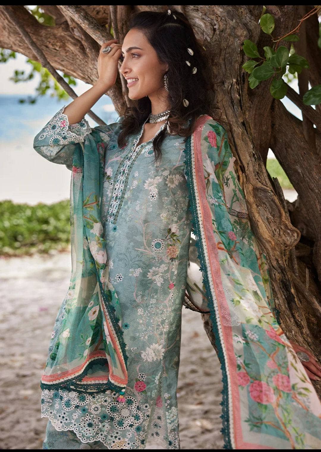 img_image_lawnkari_printkari_23_awwal_boutique