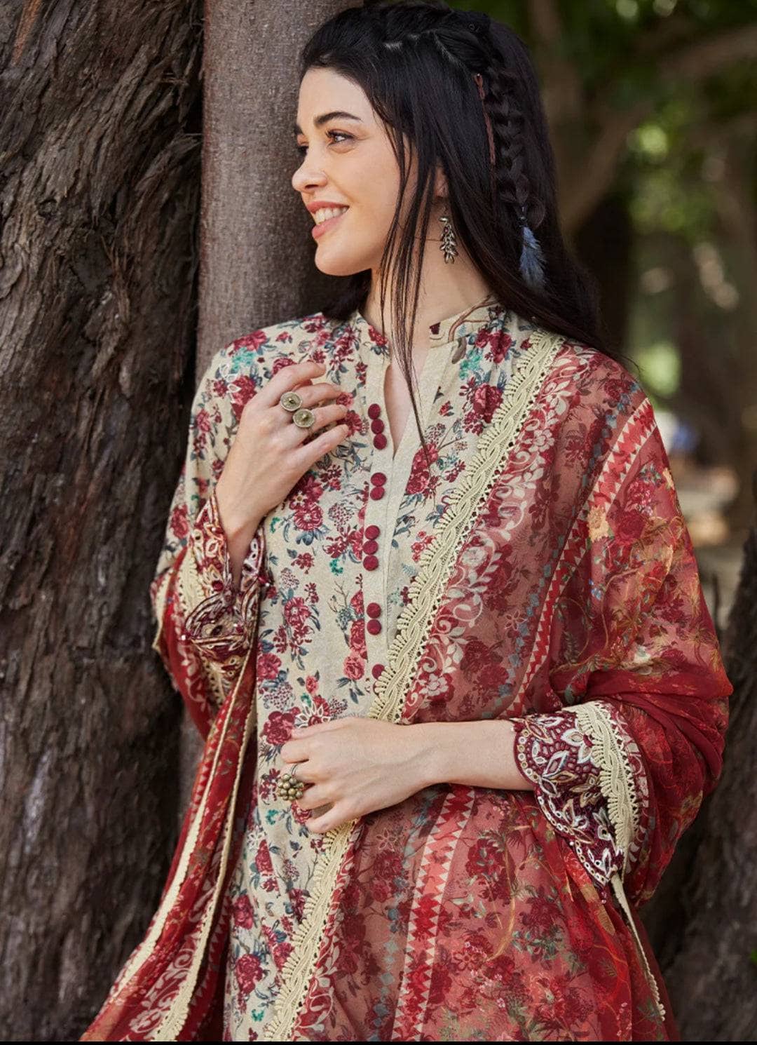 img_image_lawnkari_printkari_23_awwal_boutique