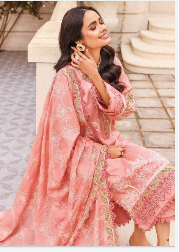 img_gul_ahmed_essentials_23_awwal_boutique