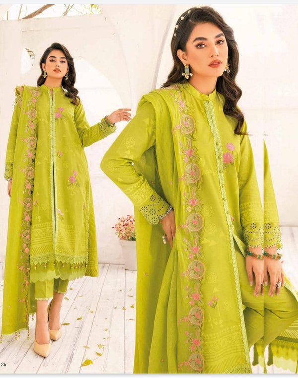 img_gul_ahmed_essentials_23_awwal_boutique