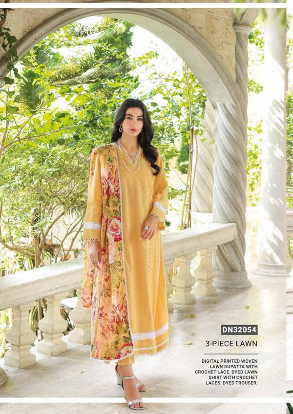 img_gul_ahmed_essentials_23_awwal_boutique